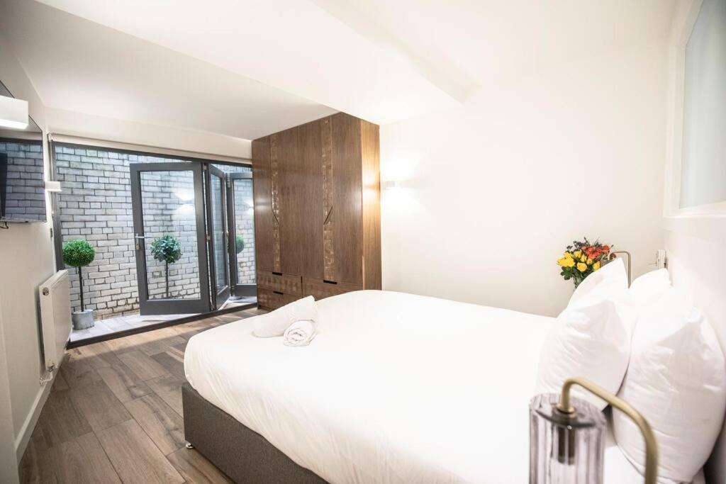 City Superhost: Luxury Deansgate Townhouse แมนเชสเตอร์ ภายนอก รูปภาพ