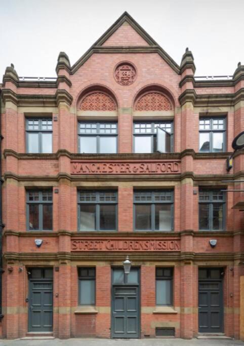 City Superhost: Luxury Deansgate Townhouse แมนเชสเตอร์ ภายนอก รูปภาพ