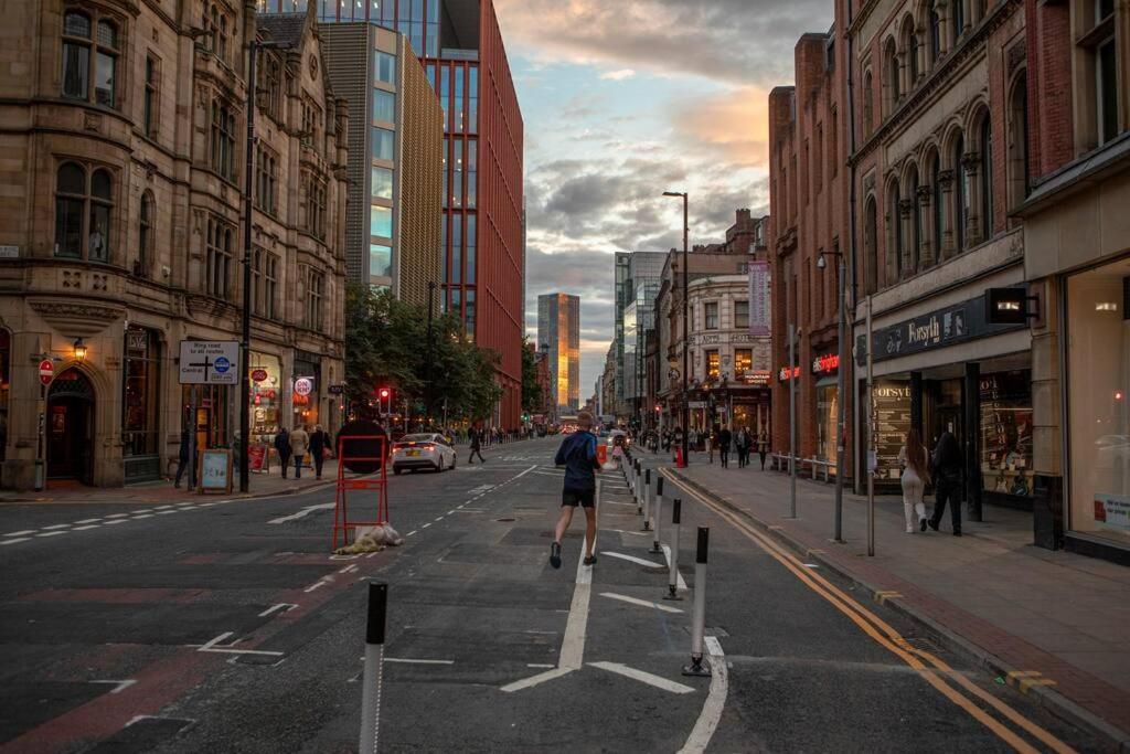 City Superhost: Luxury Deansgate Townhouse แมนเชสเตอร์ ภายนอก รูปภาพ