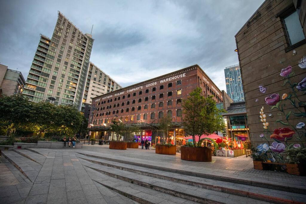 City Superhost: Luxury Deansgate Townhouse แมนเชสเตอร์ ภายนอก รูปภาพ