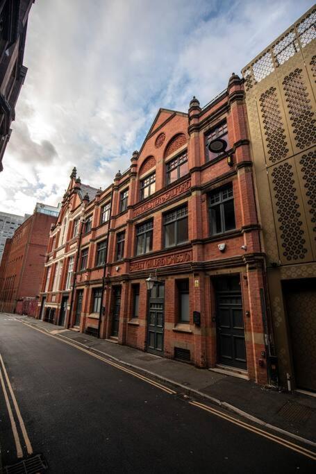 City Superhost: Luxury Deansgate Townhouse แมนเชสเตอร์ ภายนอก รูปภาพ