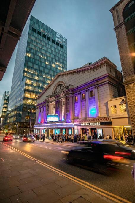 City Superhost: Luxury Deansgate Townhouse แมนเชสเตอร์ ภายนอก รูปภาพ