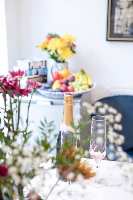 City Superhost: Luxury Deansgate Townhouse แมนเชสเตอร์ ภายนอก รูปภาพ