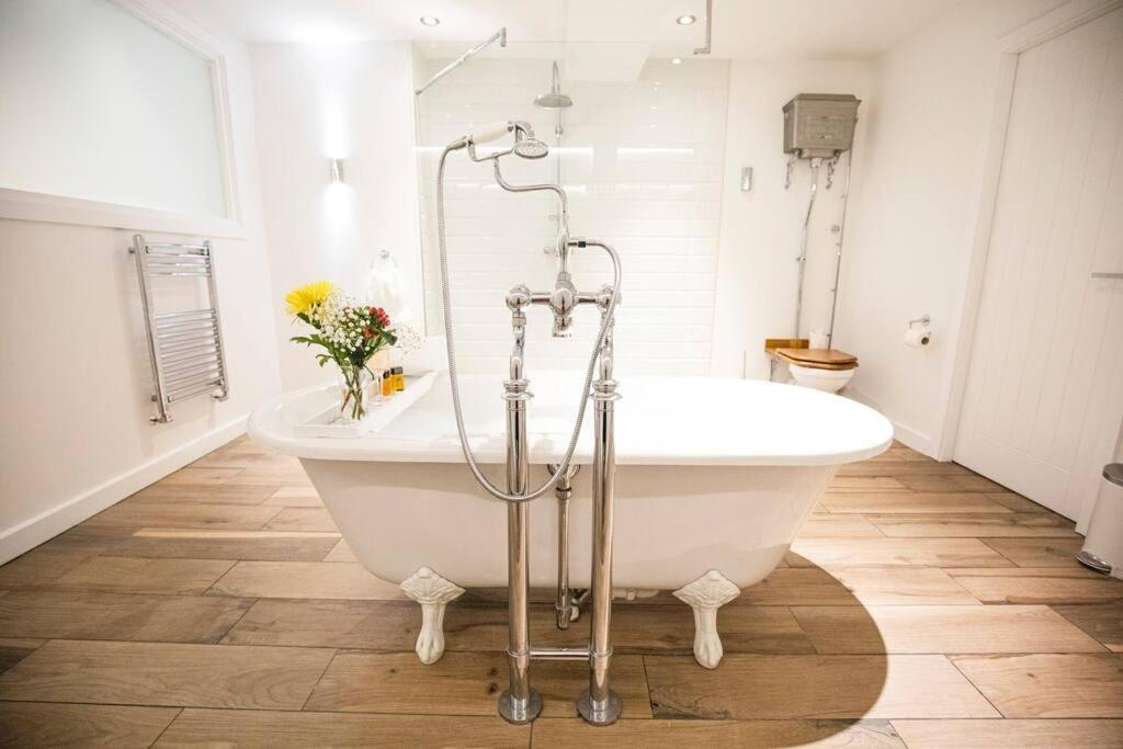City Superhost: Luxury Deansgate Townhouse แมนเชสเตอร์ ภายนอก รูปภาพ