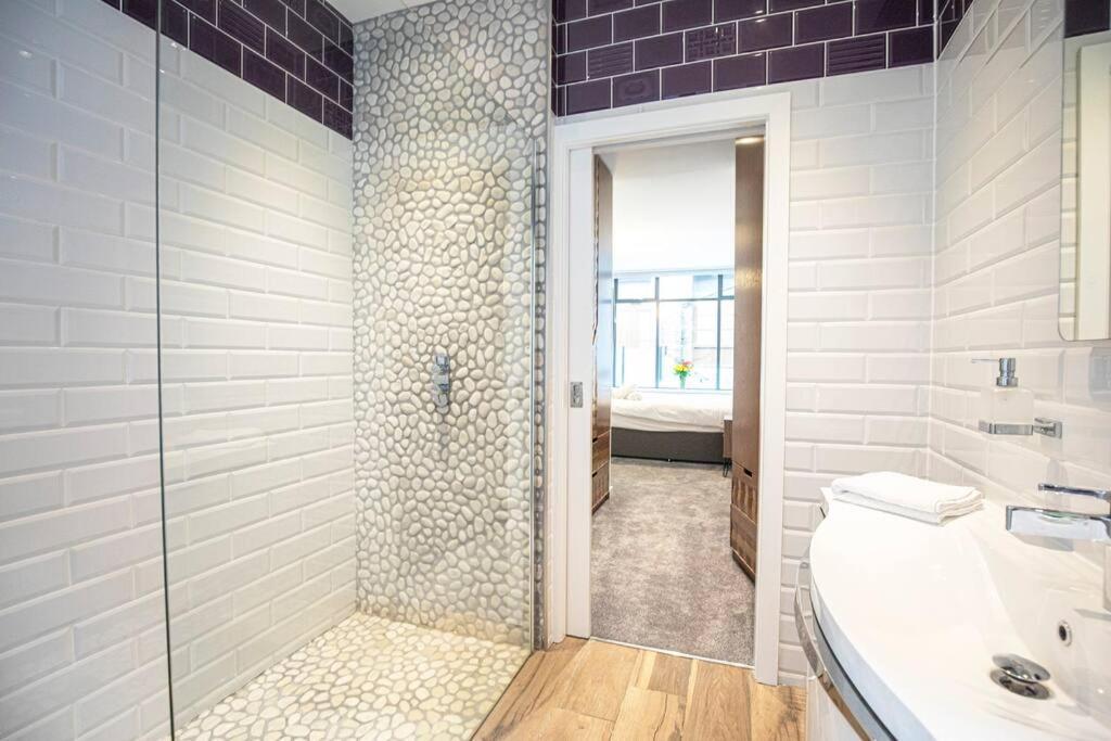City Superhost: Luxury Deansgate Townhouse แมนเชสเตอร์ ภายนอก รูปภาพ